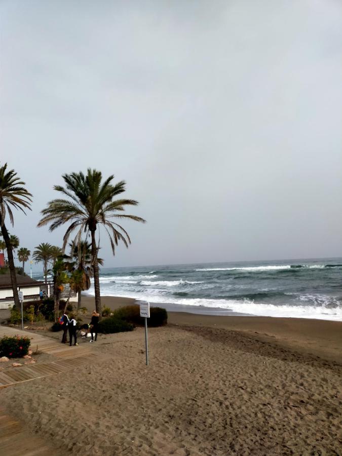 Benalmadena ,Apartamento-Estudio Primera Linea De Playa Bagian luar foto