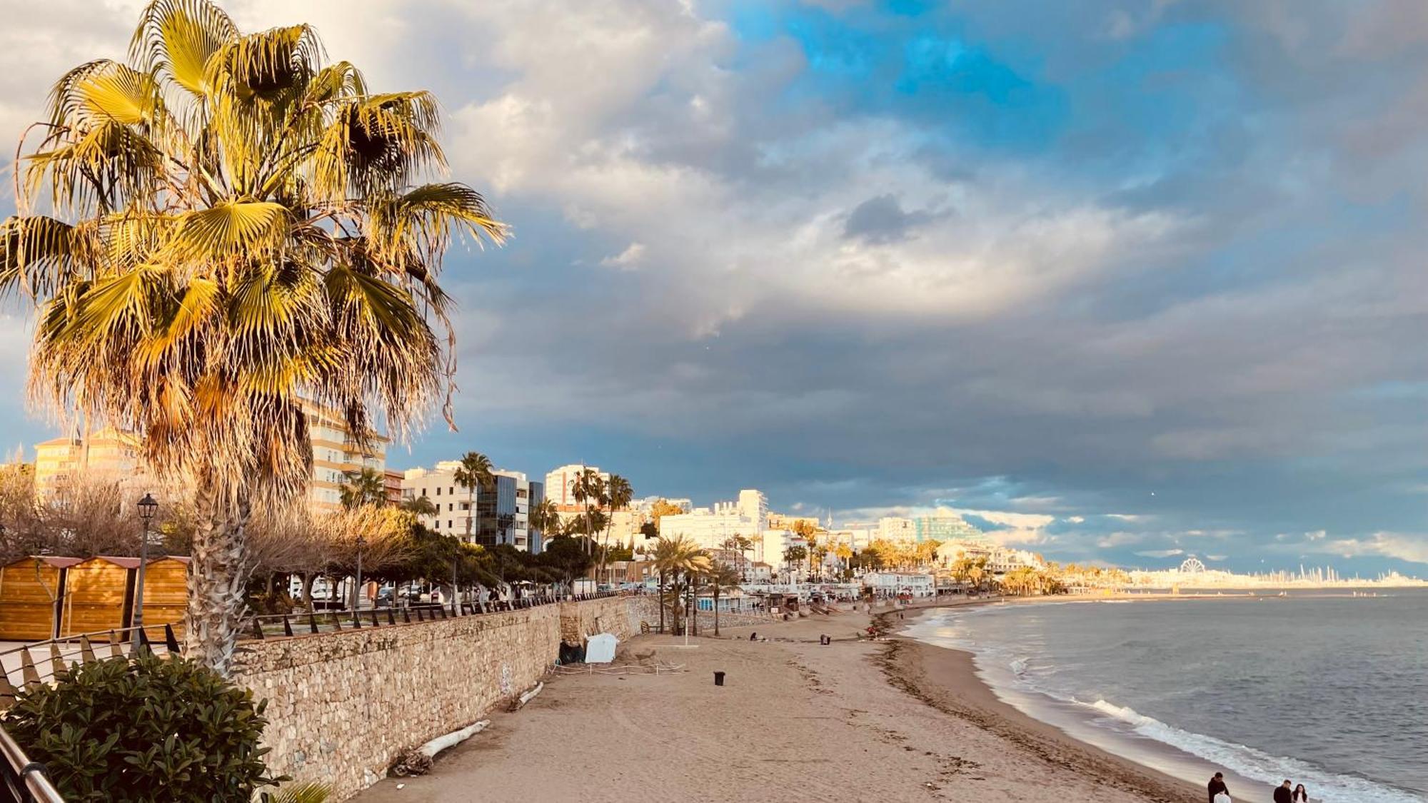 Benalmadena ,Apartamento-Estudio Primera Linea De Playa Bagian luar foto