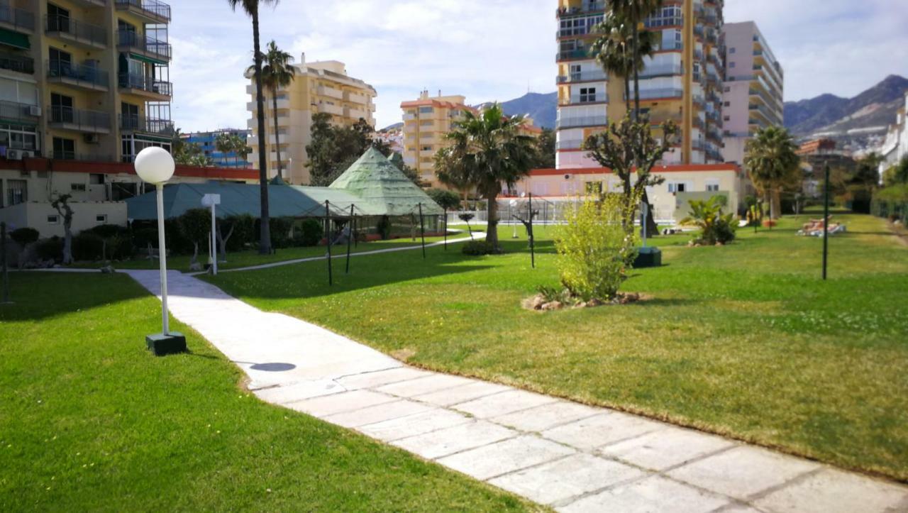 Benalmadena ,Apartamento-Estudio Primera Linea De Playa Bagian luar foto