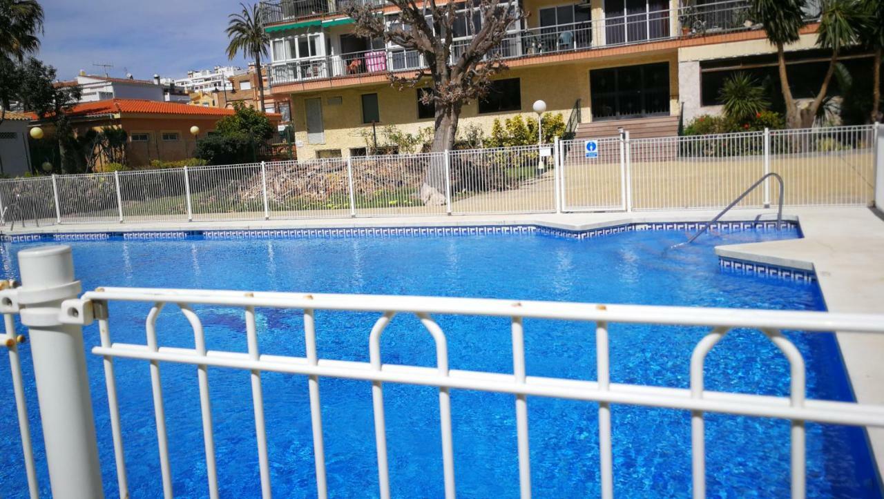 Benalmadena ,Apartamento-Estudio Primera Linea De Playa Bagian luar foto
